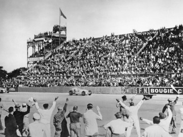 Rudolf Caracciola: gwiazda w panteonie kierowc&oacute;w wyścigowych